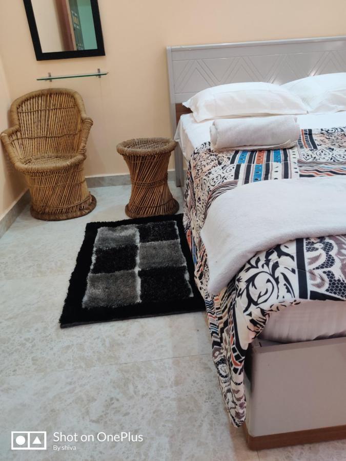 هامبي Lee Homestay المظهر الخارجي الصورة