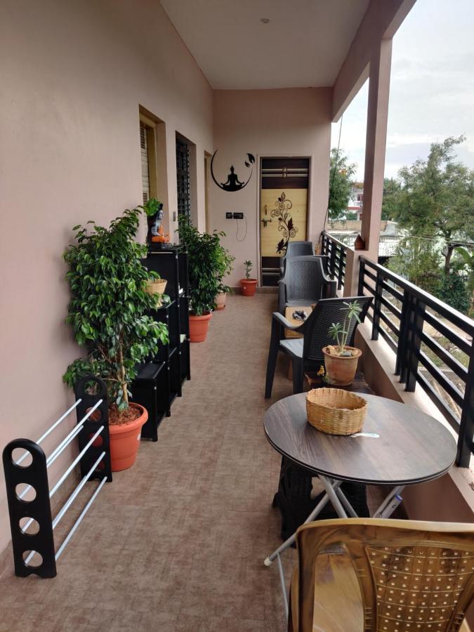 هامبي Lee Homestay المظهر الخارجي الصورة